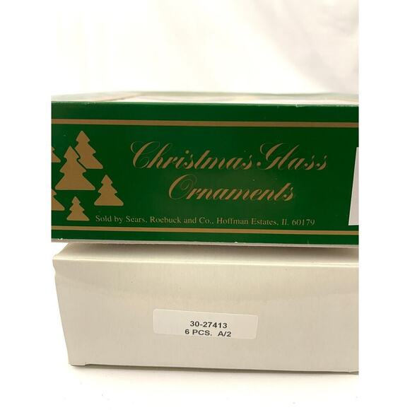 VTG Glitter Glass Ornaments Lot of 11 Round Sphere Gold Red Bulb Balls Holiday - Picture 11 of 11